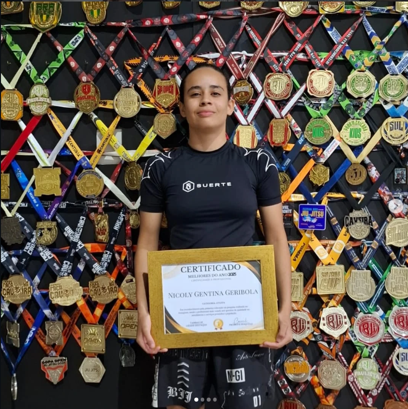 Nicoly Geribola durante uma competição de Jiu-Jitsu